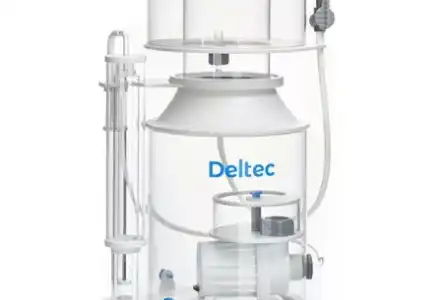 Skimmer Deltec 3000i (24v DC) Interno